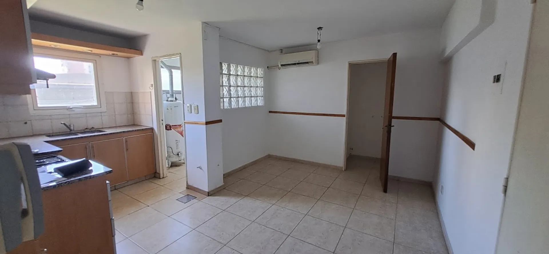 Departamento en alquiler en La Plata, 115 m<sup>2<sup>, 3 habitaciones, 2 baños